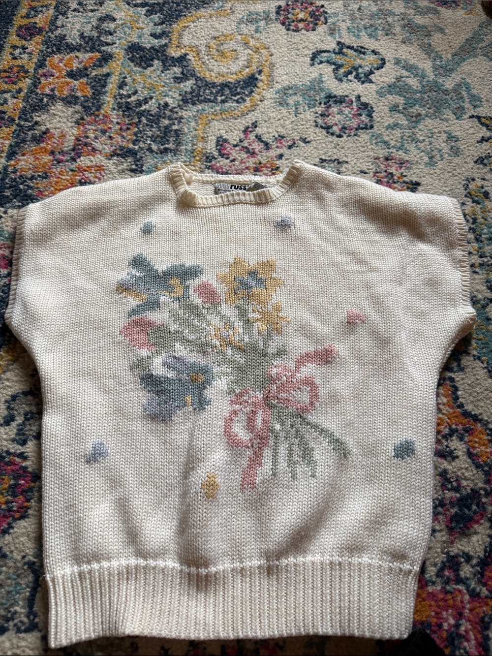 Vintage Russ 80’s knit sweater vest cottagecore